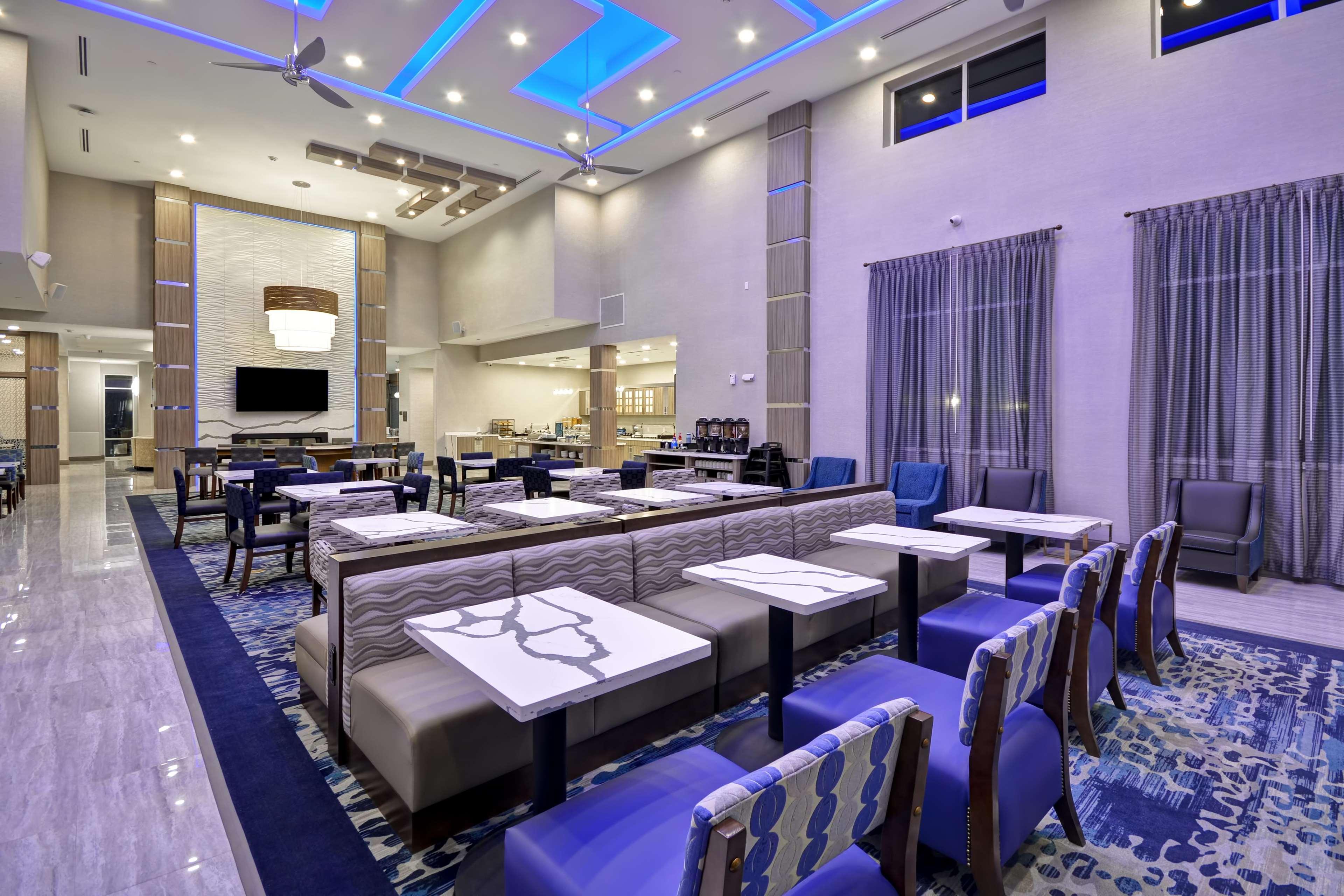 Homewood Suites By Hilton Конро Екстер'єр фото