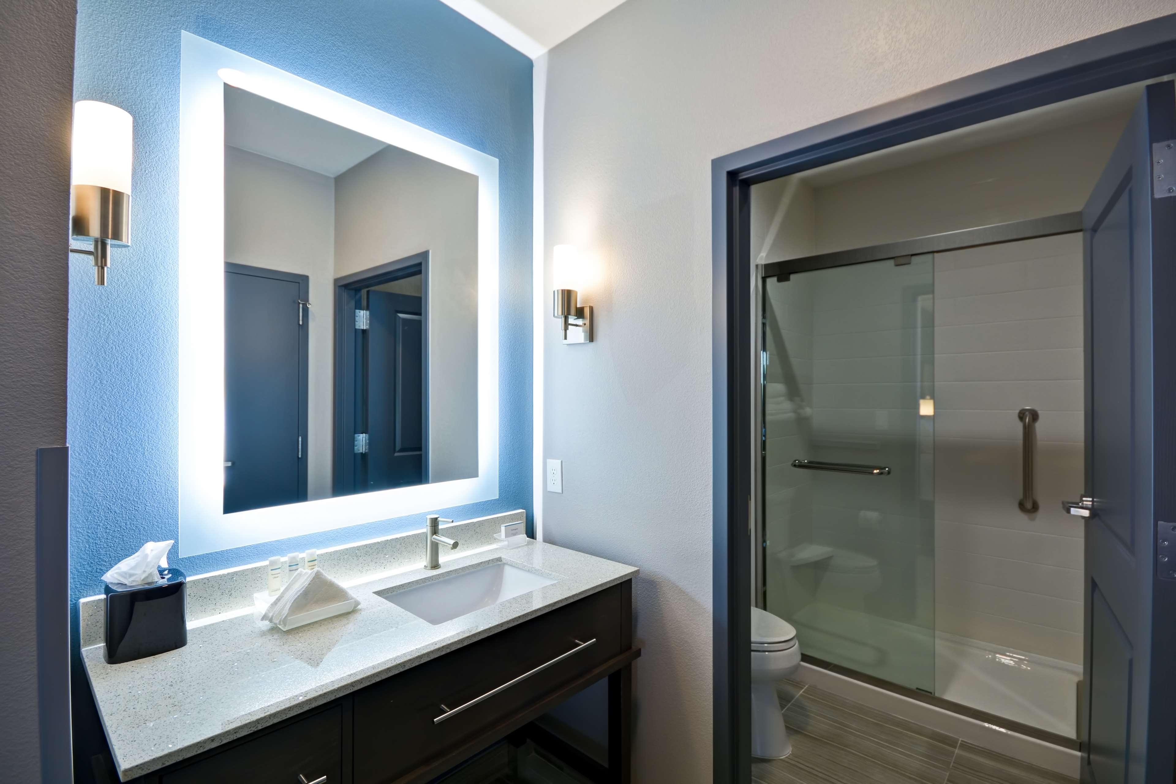 Homewood Suites By Hilton Конро Екстер'єр фото