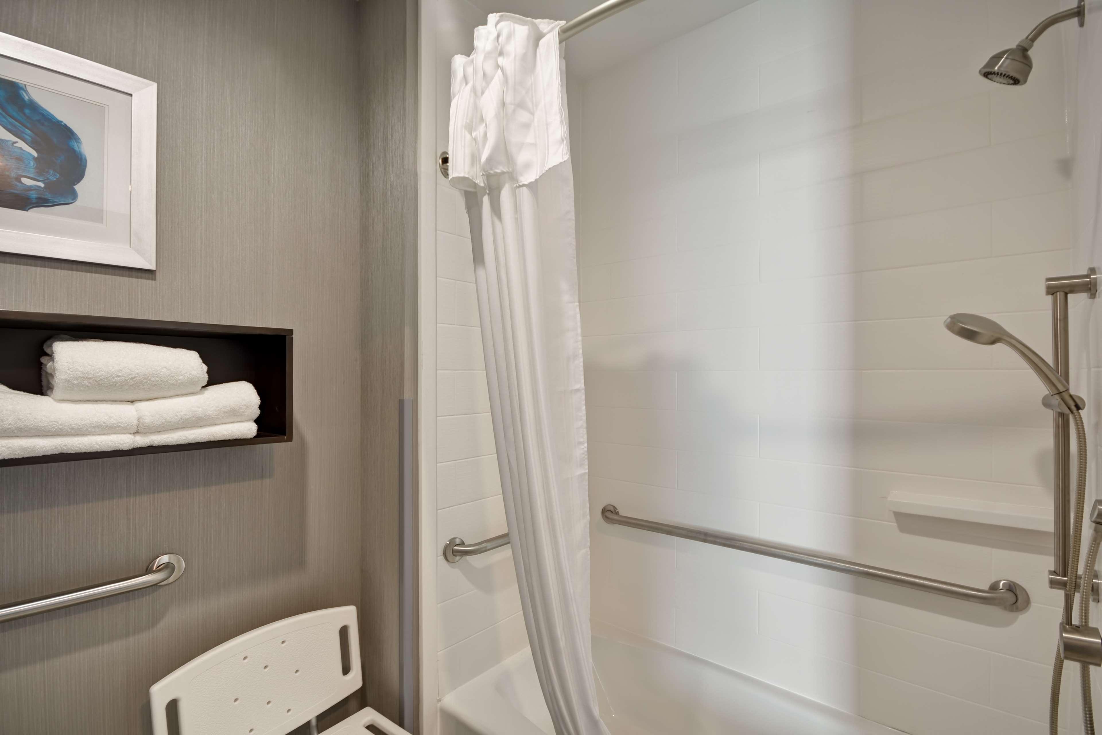 Homewood Suites By Hilton Конро Екстер'єр фото