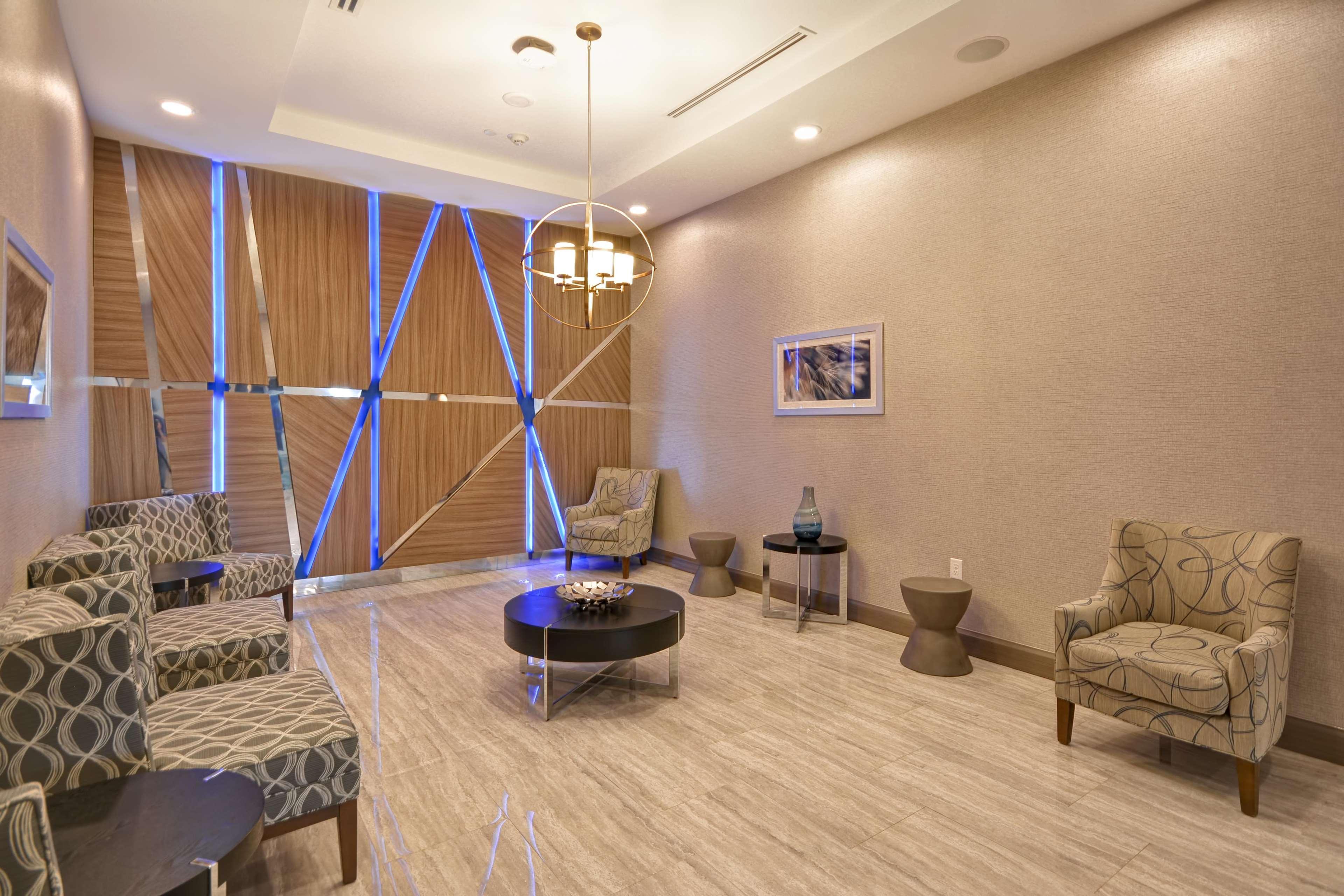 Homewood Suites By Hilton Конро Екстер'єр фото
