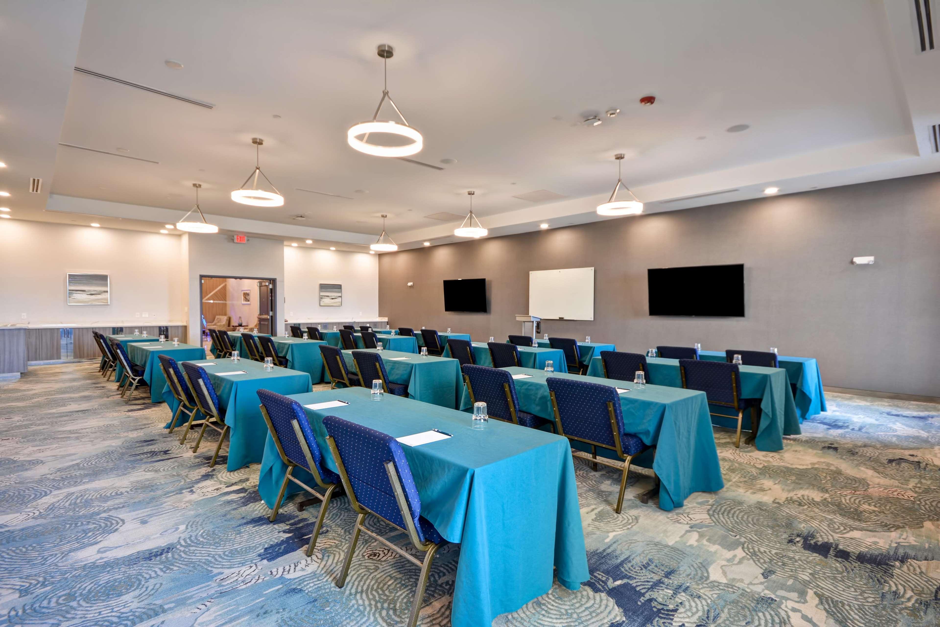 Homewood Suites By Hilton Конро Екстер'єр фото