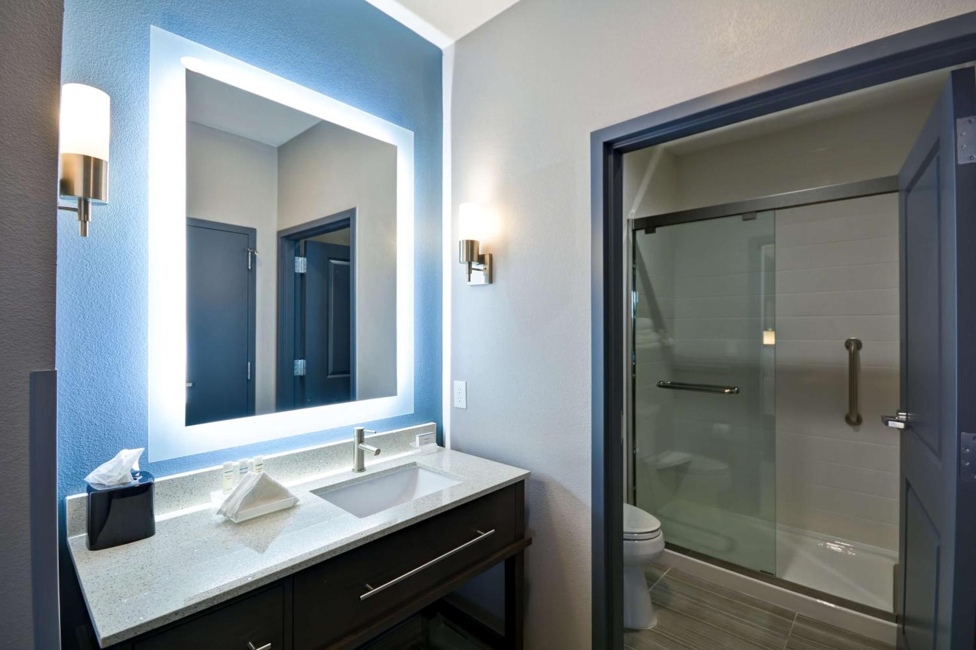Homewood Suites By Hilton Конро Екстер'єр фото
